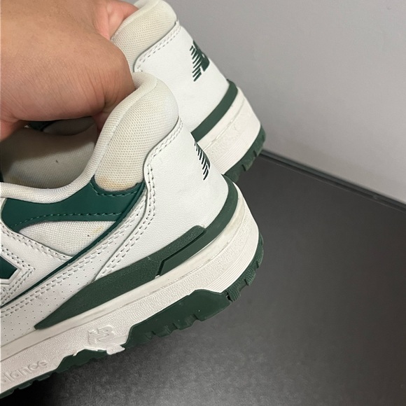 Sneakers size 7 - Picture 7 of 8